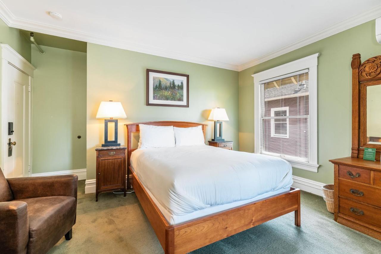 Seattle Gaslight Inn Екстериор снимка