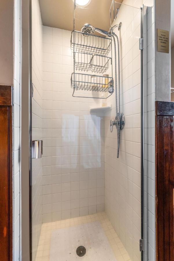 Seattle Gaslight Inn Екстериор снимка