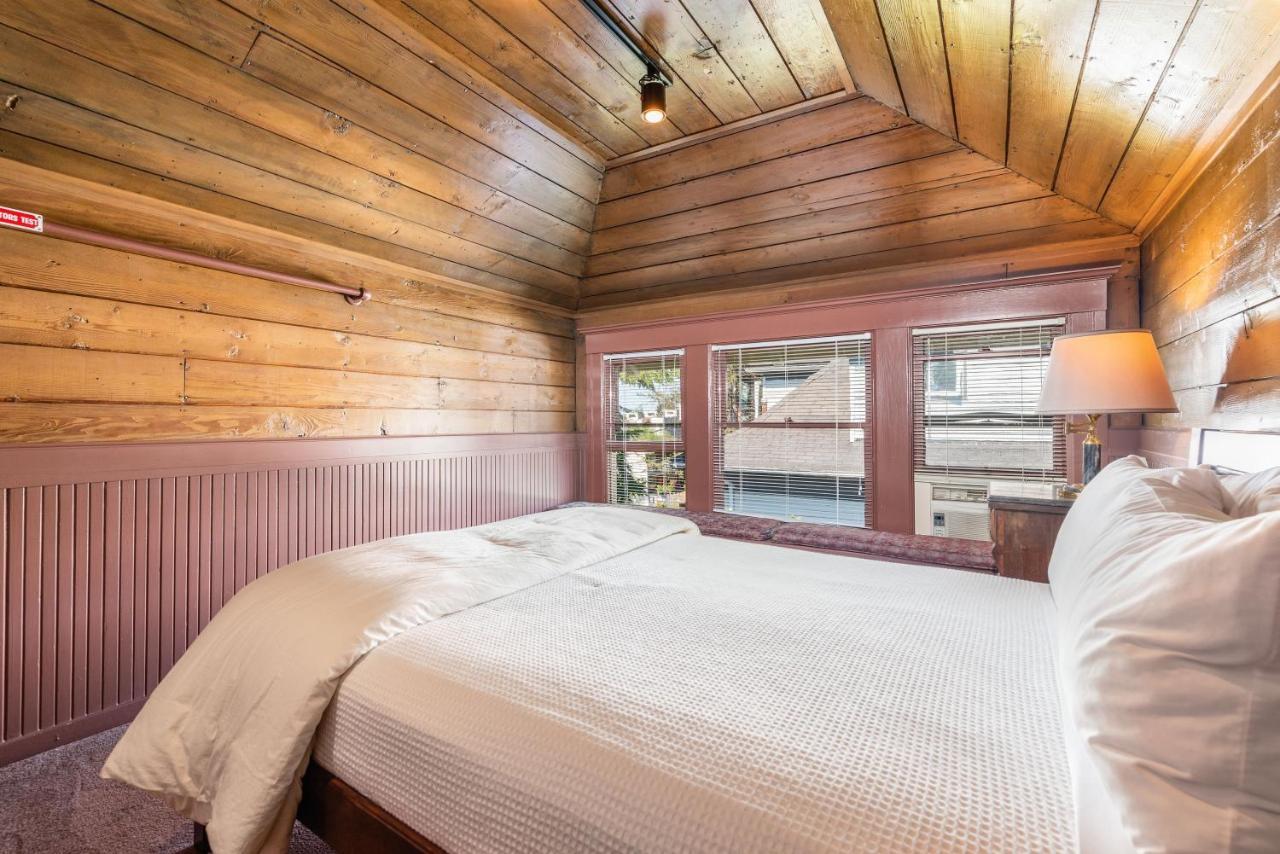 Seattle Gaslight Inn Екстериор снимка