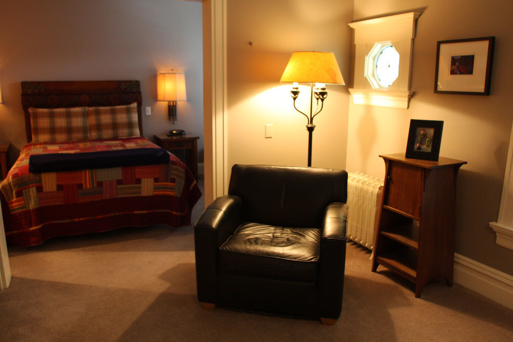 Seattle Gaslight Inn Екстериор снимка